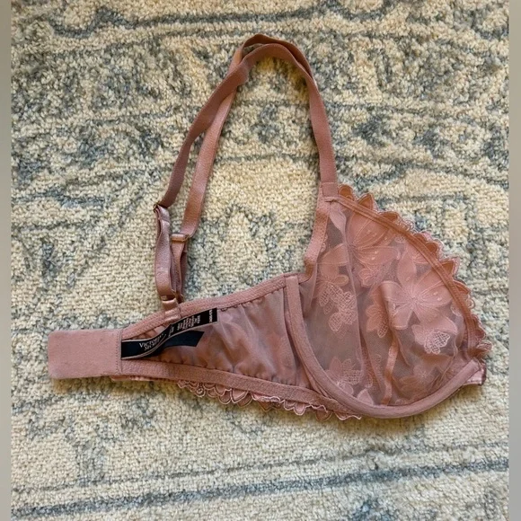 Victoria’s Secret Floral Unlined Deep Plunge Underwire Bra Pale Pink size 34 DD - Picture 8 of 12